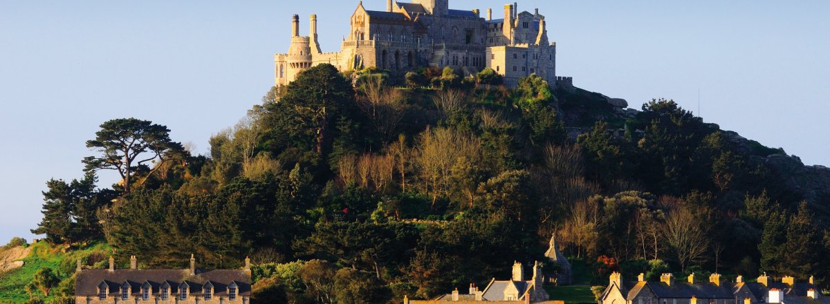 St. Michaels Mount © Jason Ho-shutterstock.com/2013