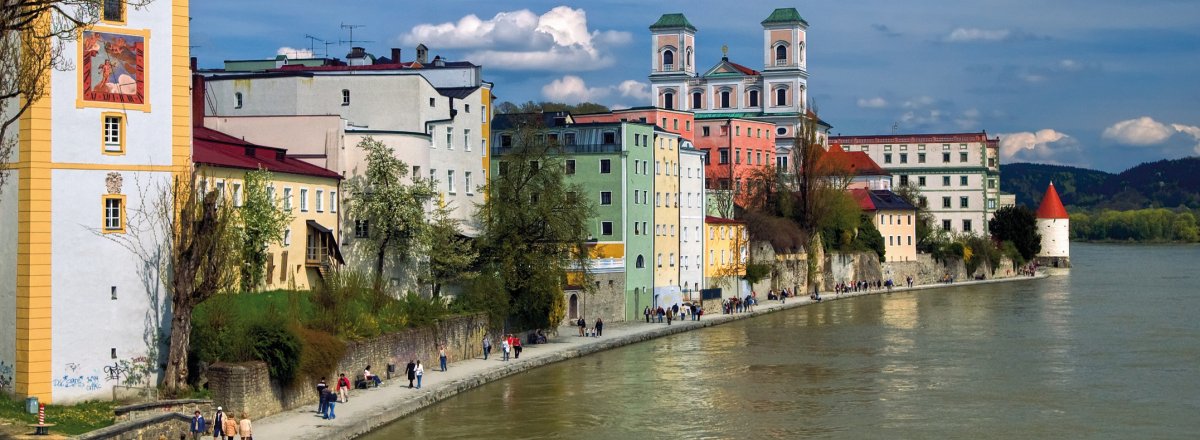 Passau © Boris Stroujko - shutterstock.com