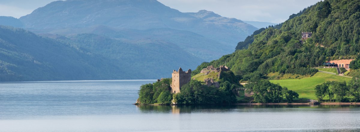 Urquhart Castle Loch Ness © marcusholzapfel-fotolia.com