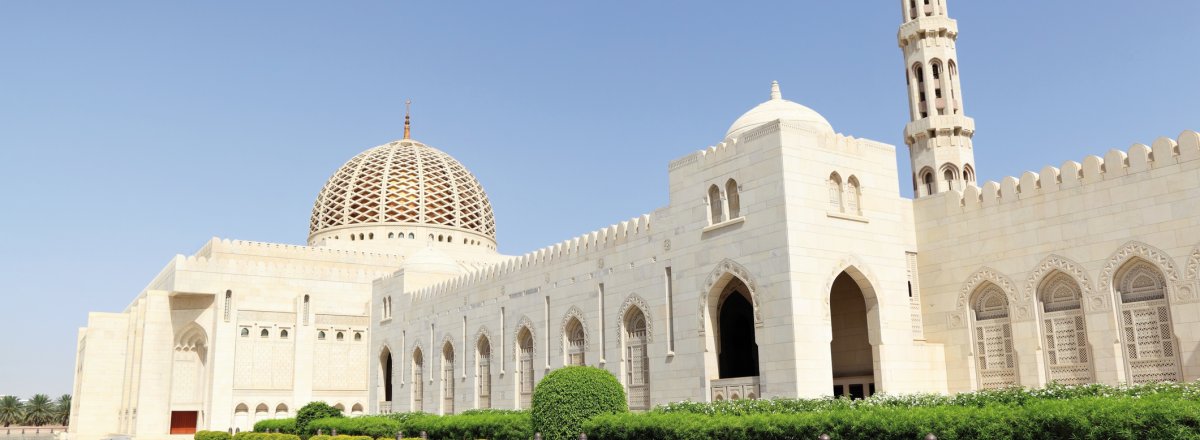 Große Sultan-Qabus-Moschee in Oman © diak - fotolia.com