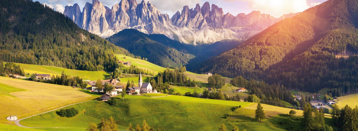 Landschaft in den Dolomiten © Leonid Tit-fotolia.com