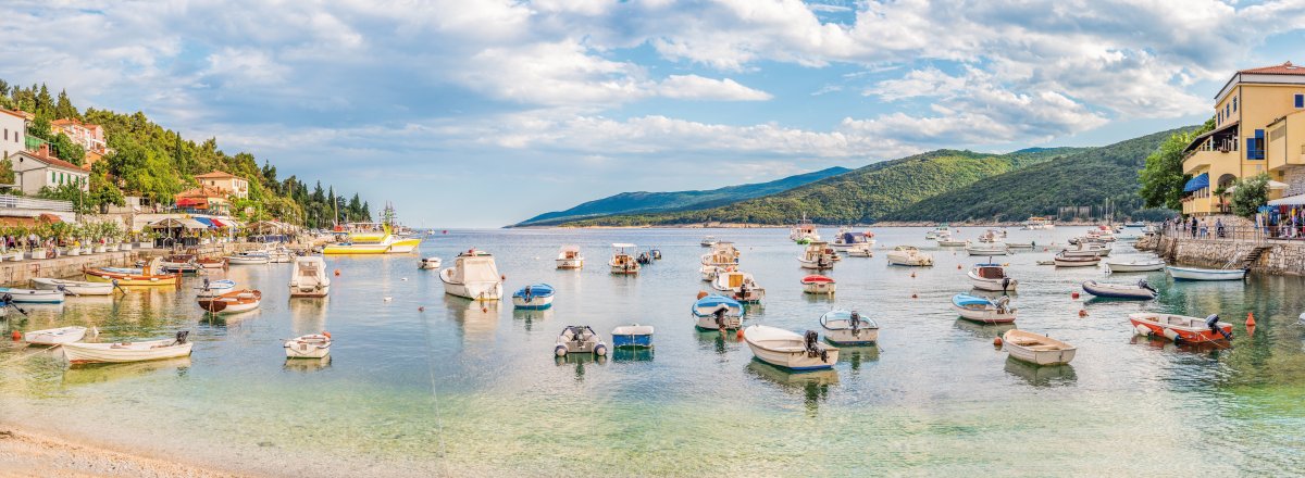 Hafen von Rabac © schulzfoto - fotolia.com