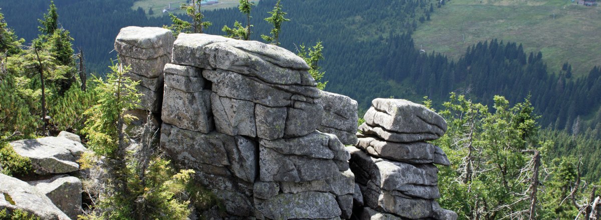 Landschaft im Riesengebirge © clombumbus-fotolia.com