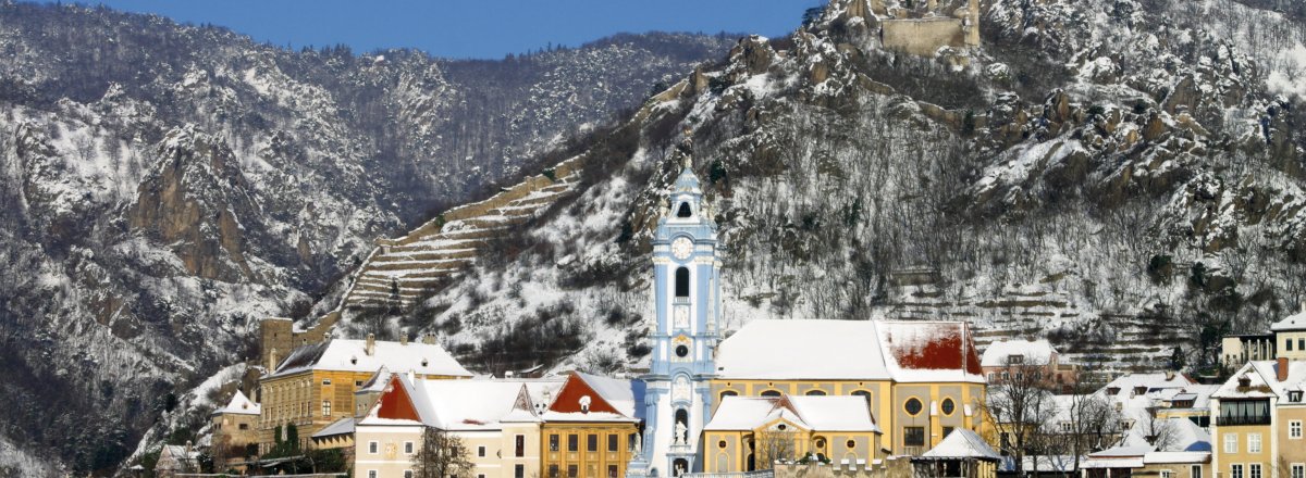 Dürnstein im Winter © Jakob Winter - stock.adobe.com