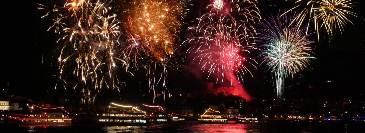 Trier - Silvester auf der Mosel - Feuerwerk &copy; ©Fotolia
