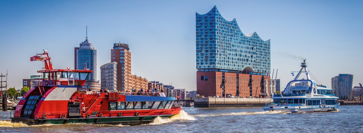 Elbphilharmonie Hamburg &copy; powell83 - stock.adobe.com