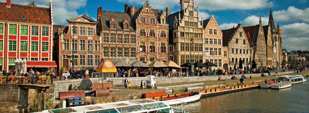 Graslei in Gent &copy; Horváth Botond-stock.adobe.com