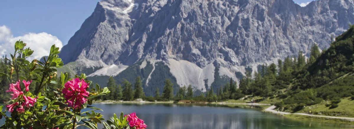 Seebensee mit  Zugspitze © Christa Eder-fotolia.com
