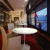 &copy; Marriott Hotels