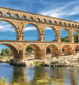 Pont du Gard &copy; Zechal - stock.adobe.com