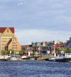Rostock Hafenpanorama &copy; Heinz Waldukat-fotolia.com